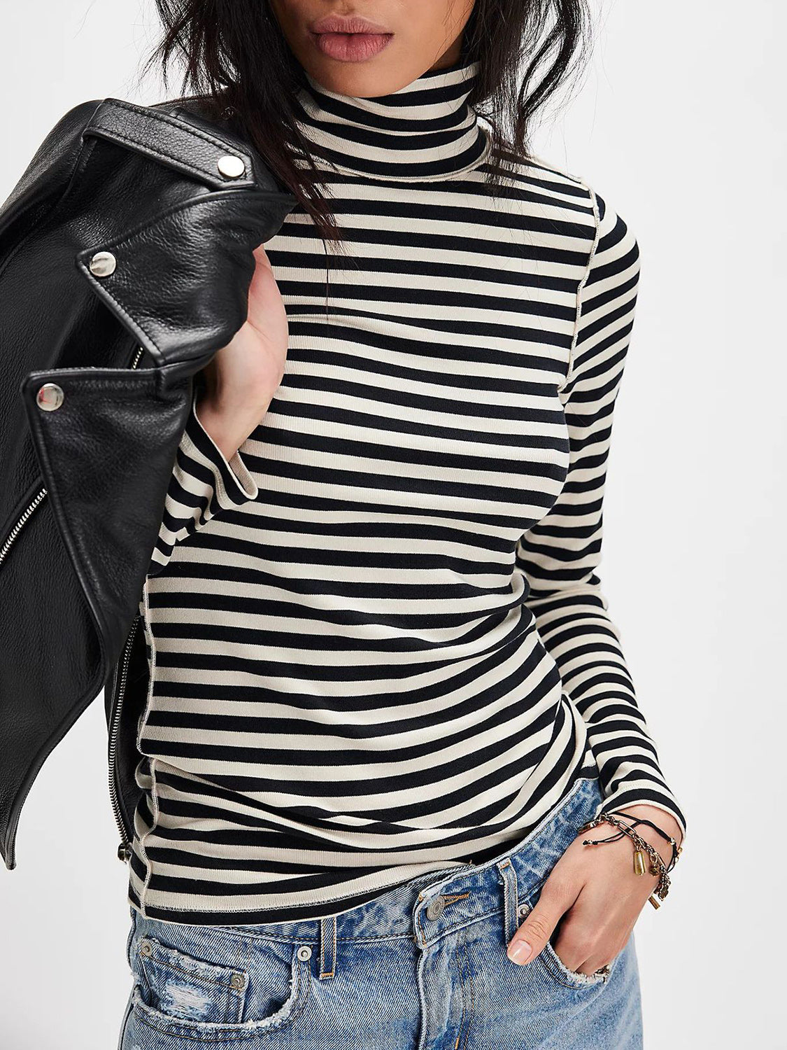 Mid Rise Flare Jeans- Doss Dollz