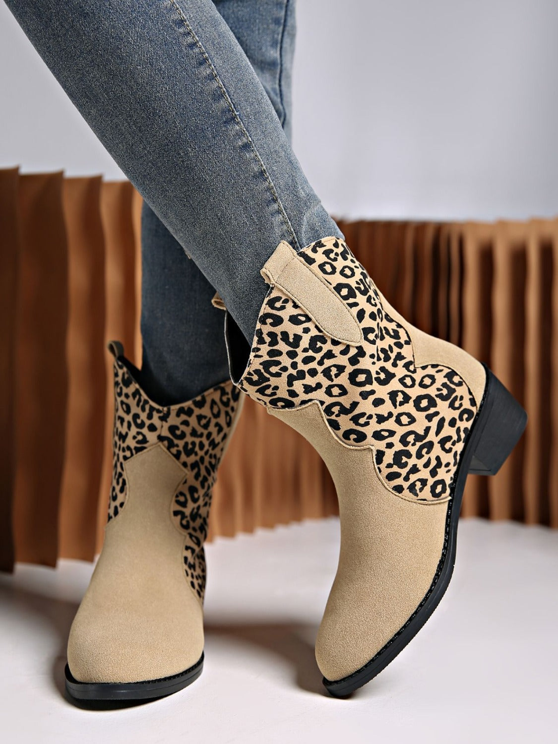 Mid Rise Flare Jeans- Doss Dollz