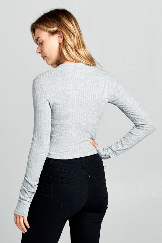 round neck long sleeve crop top