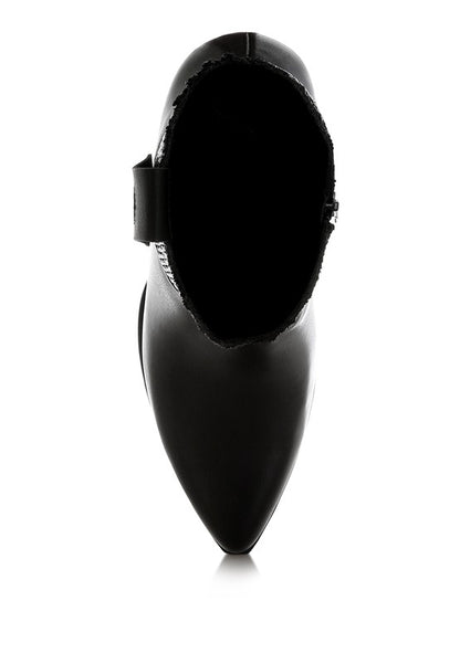 Mid Rise Flare Jeans- Doss Dollz