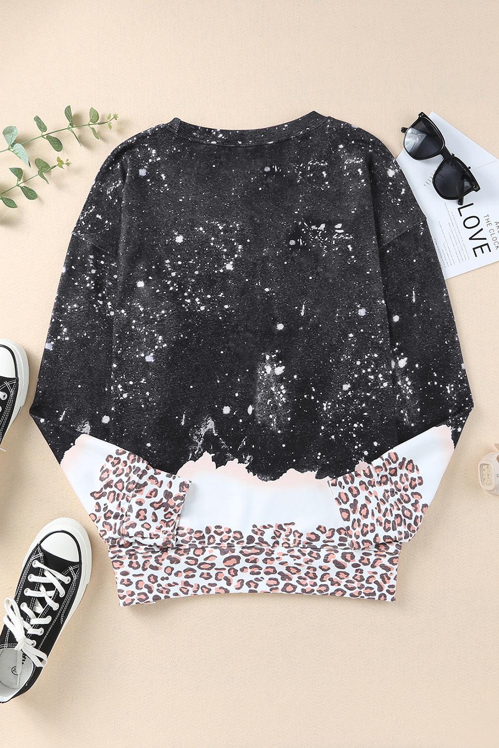 Leopard Bleached Heart Graphic Pullover Sweatshirt