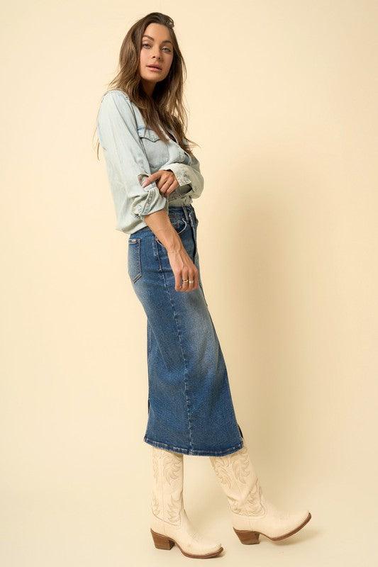 Mid Rise Flare Jeans- Doss Dollz