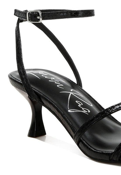 Mid Rise Flare Jeans- Doss Dollz