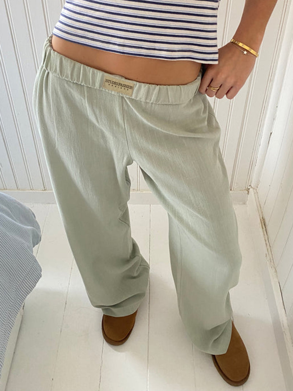 Mid Rise Flare Jeans- Doss Dollz