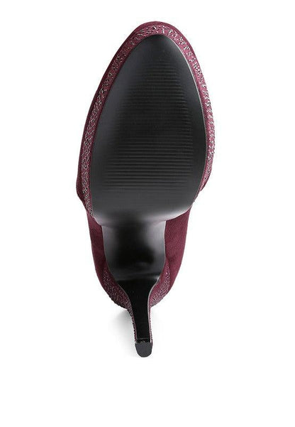 Mid Rise Flare Jeans- Doss Dollz