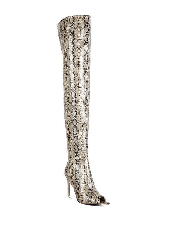 Mid Rise Flare Jeans- Doss Dollz