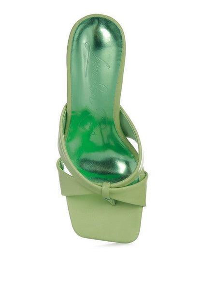 Mid Rise Flare Jeans- Doss Dollz