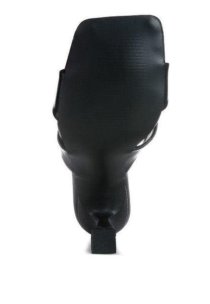 Mid Rise Flare Jeans- Doss Dollz