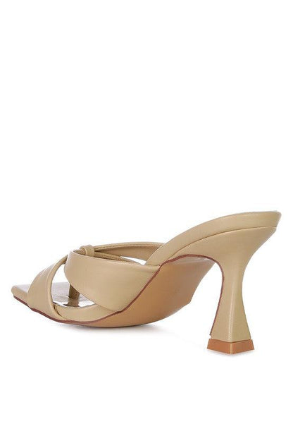 Mid Rise Flare Jeans- Doss Dollz