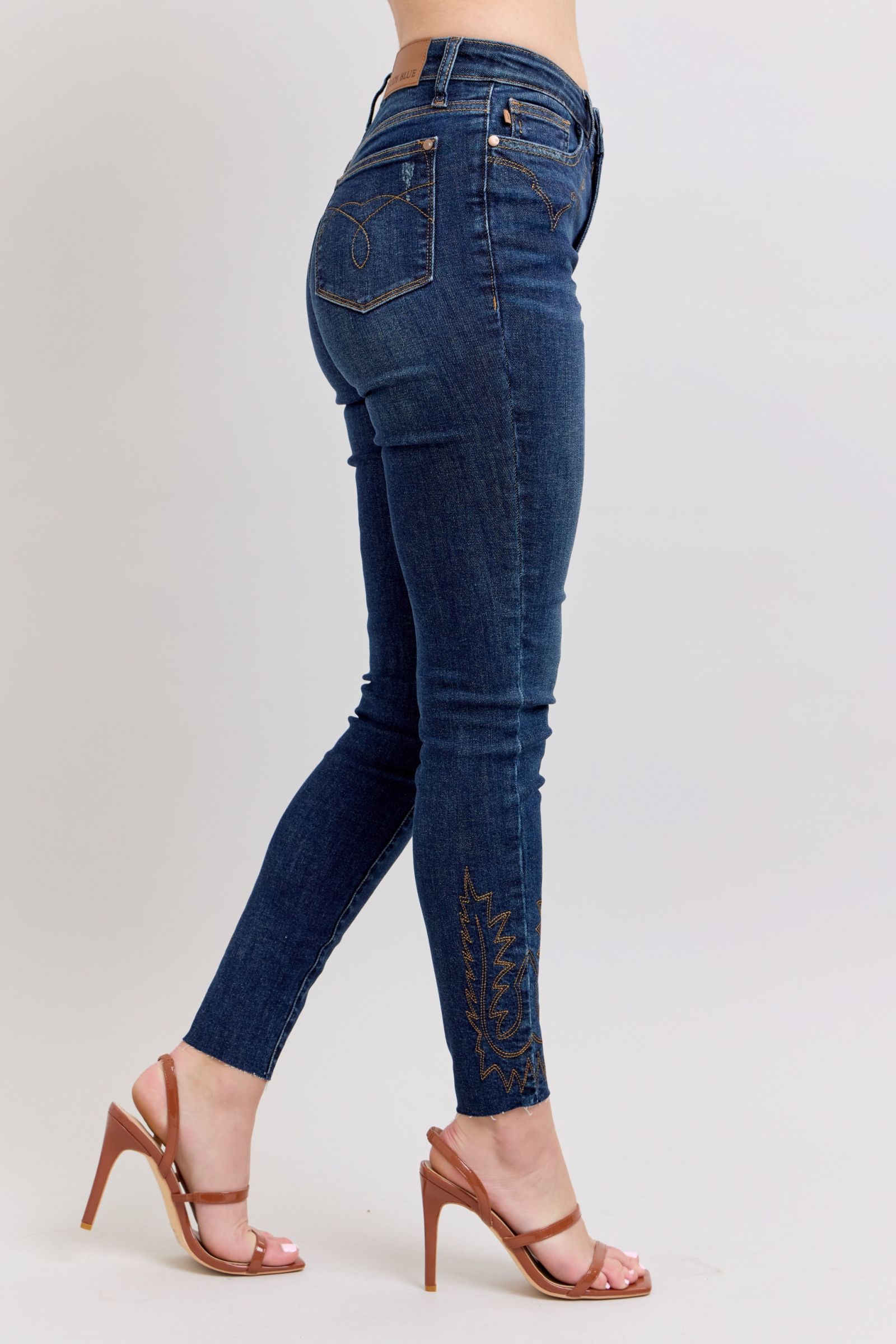Mid Rise Flare Jeans- Doss Dollz