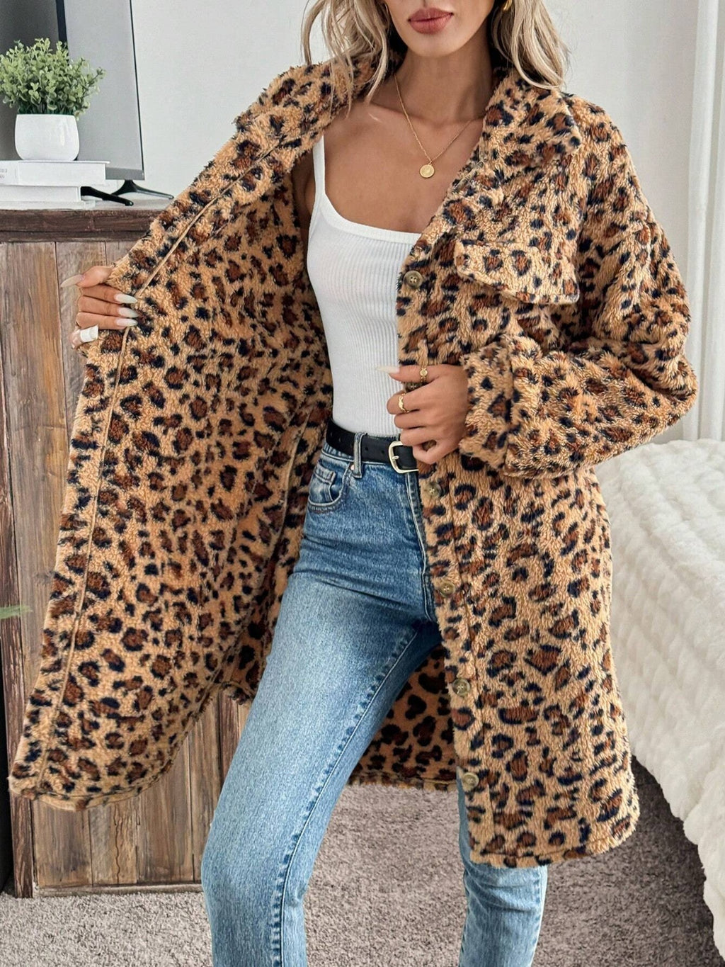 Mid Rise Flare Jeans- Doss Dollz