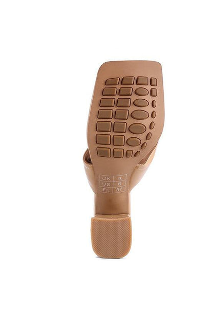 Mid Rise Flare Jeans- Doss Dollz