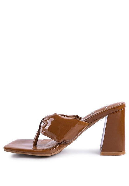 Mid Rise Flare Jeans- Doss Dollz