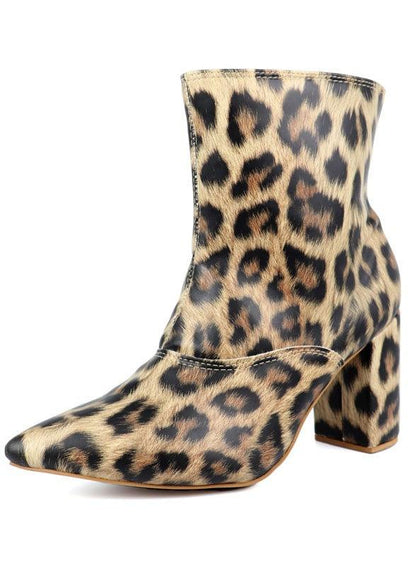 Mid Rise Flare Jeans- Doss Dollz