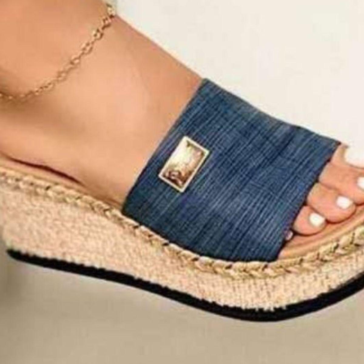 Mid Rise Flare Jeans- Doss Dollz