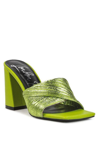 Mid Rise Flare Jeans- Doss Dollz