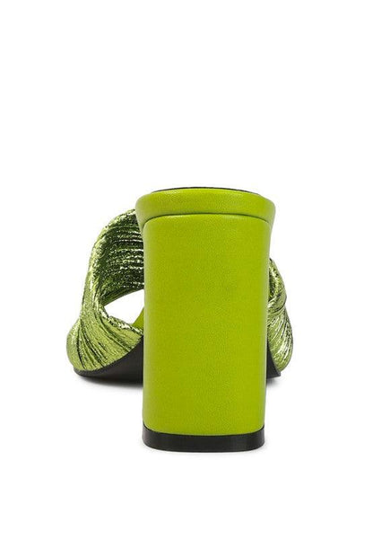 Mid Rise Flare Jeans- Doss Dollz