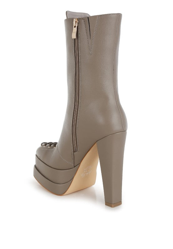 Mid Rise Flare Jeans- Doss Dollz