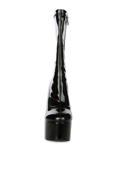 Mid Rise Flare Jeans- Doss Dollz